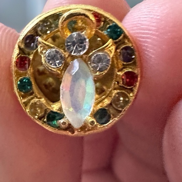 Lot of Guardian Angel Pins Preowned - Picture 2 of 4